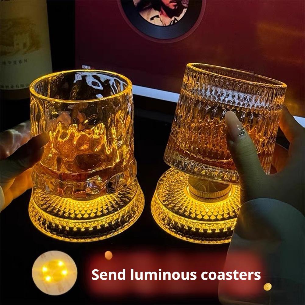 Wine Beer And Liquor - Verres à whisky rotatifs avec base